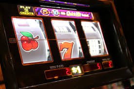 Filipino players enjoying lodi777d sports betting on mobile